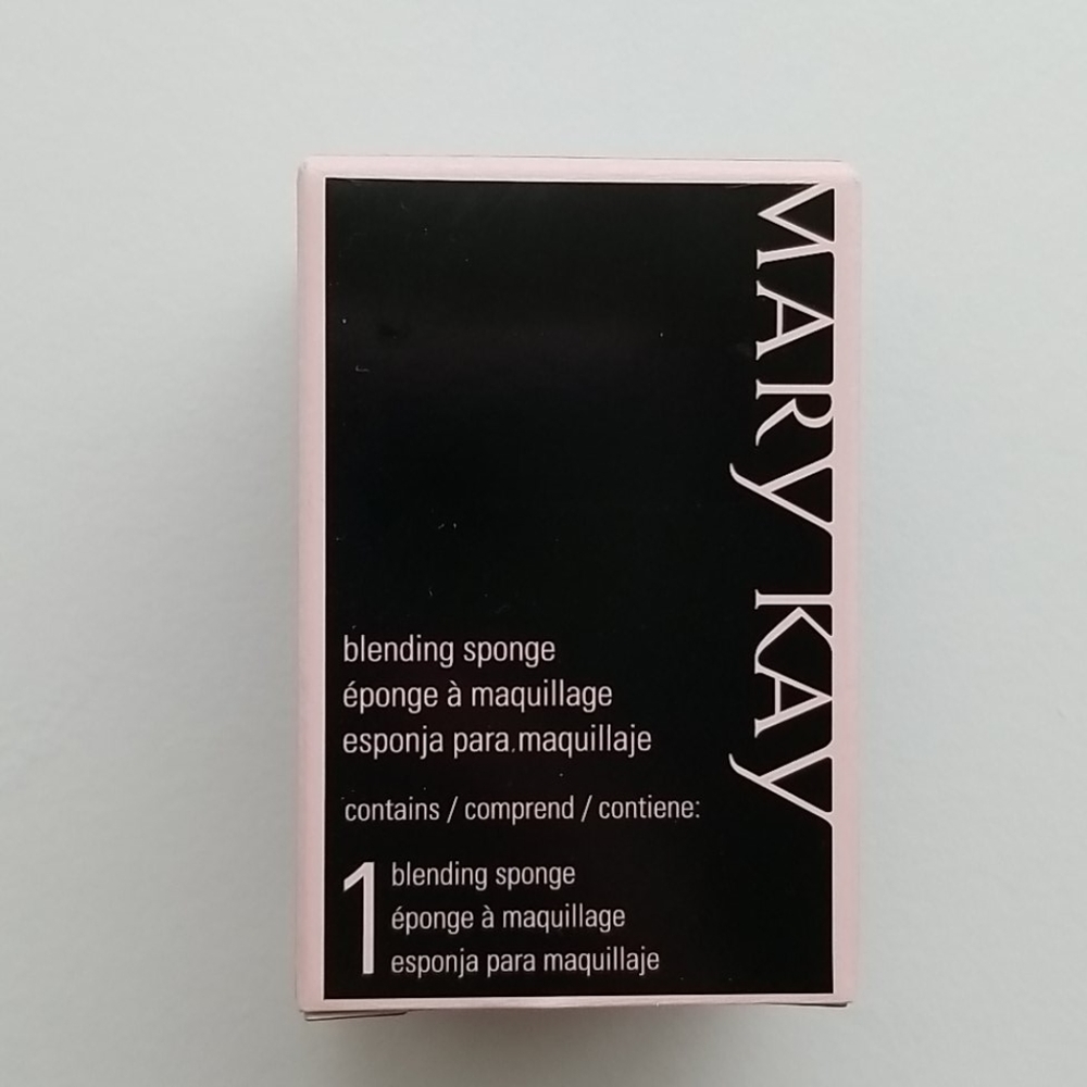 Mary Kay Blending Sponge